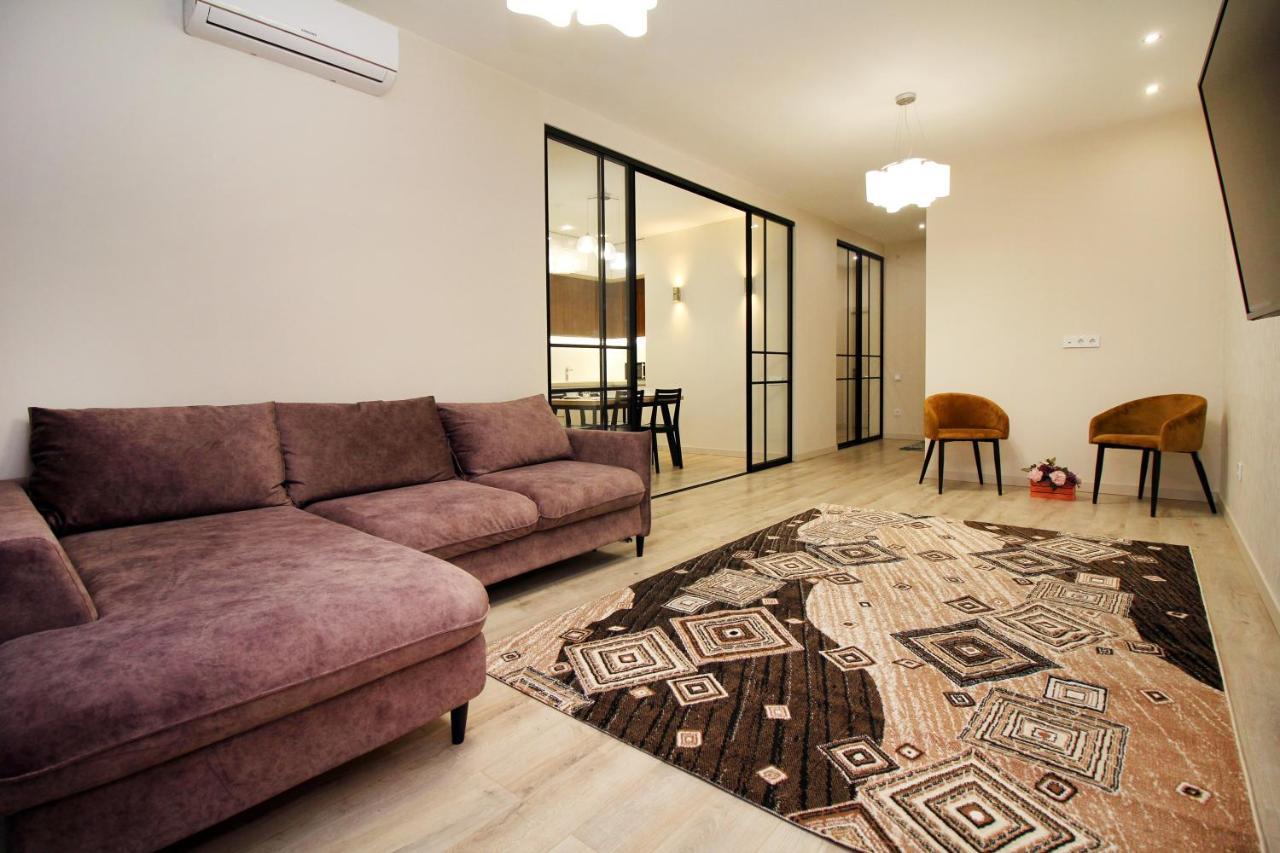 Стильные Апартаменты В Лучшем Жк Almaty Extérieur photo